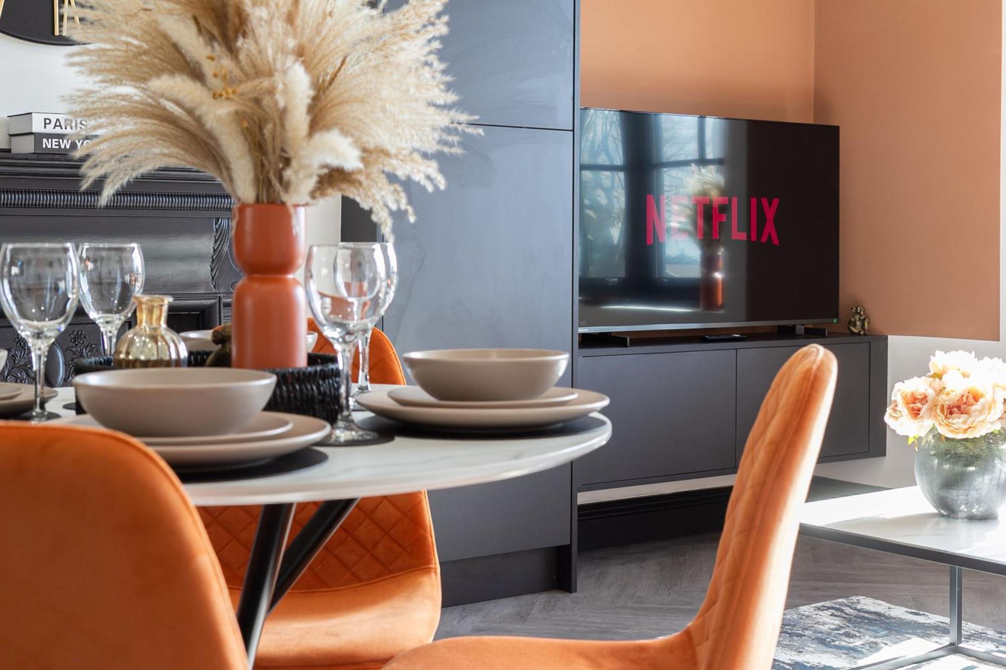 5 Beds 2 Bath On Street Parking - Rose Platinum Appartement *